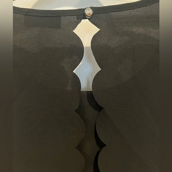 Papermoon for Stitch Fix Sleeveless Top - Picture 4 of 6